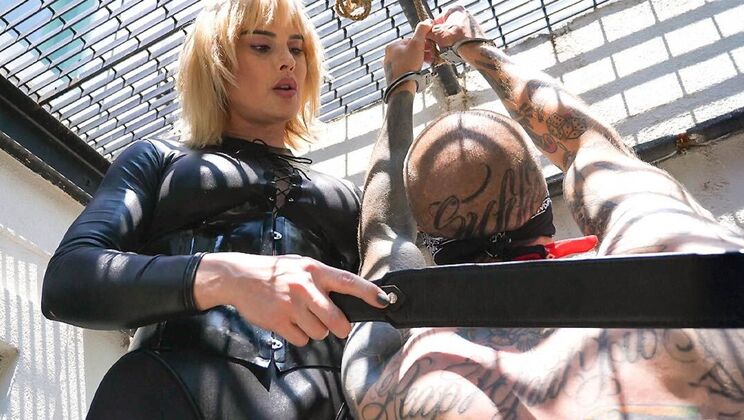 [DivineBitches(Kink)] – True Bondage Slave: Elise Graves